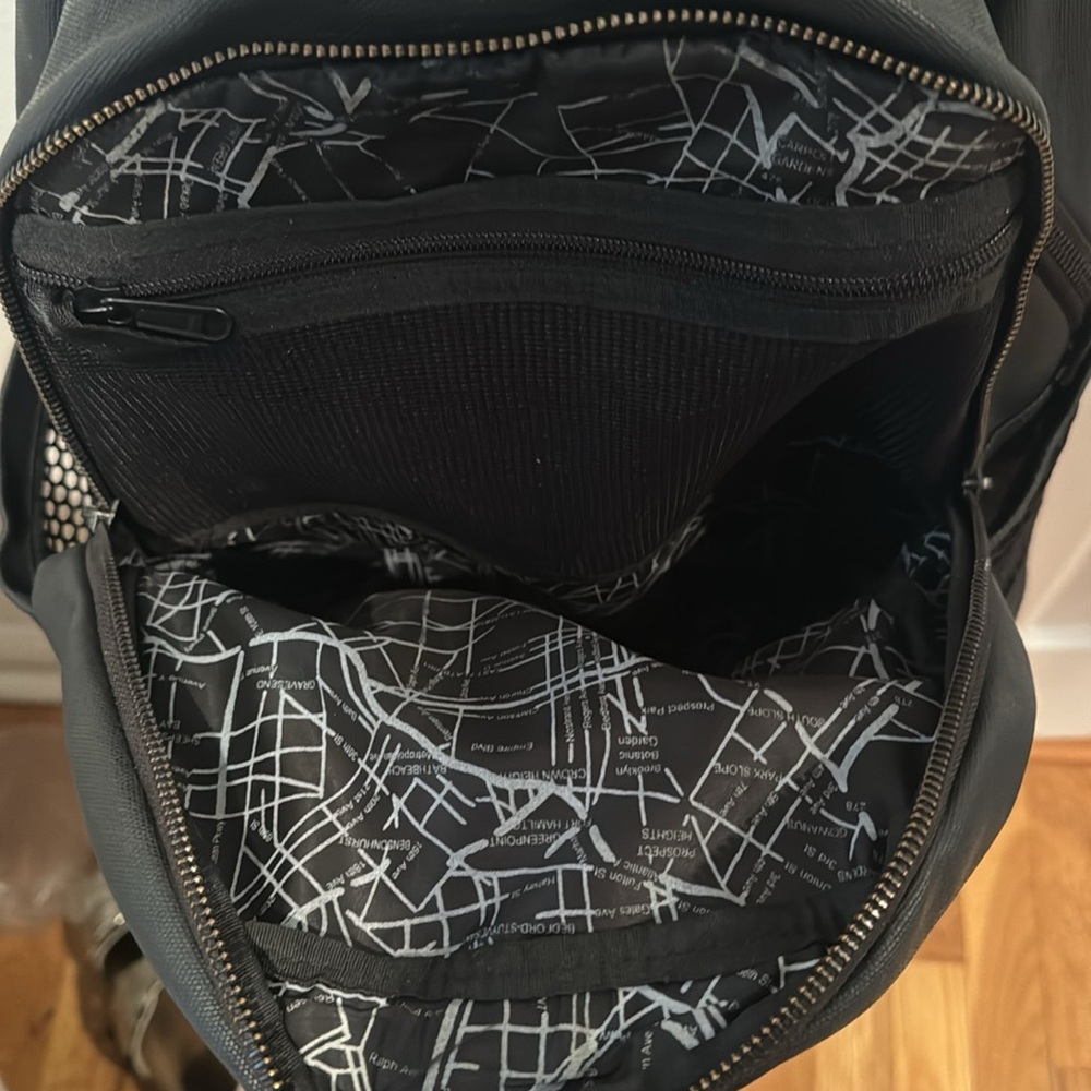 SoulCycle x State Backpack - Picture 3 of 6